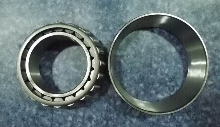External bearing of the hub; deleted the same as 3104-00091
