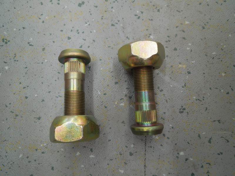 Wheel bolts and nut assembly-left; M20*1.5; contains 2 pieces