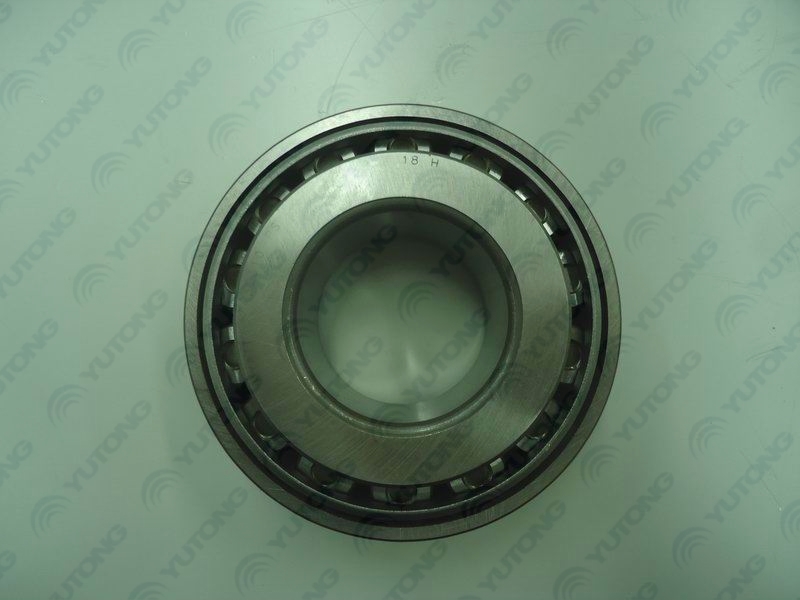 External bearing of wheel hub