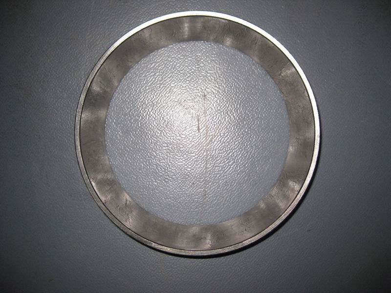 Rear hub inner bearing; common to 3104-00144-2