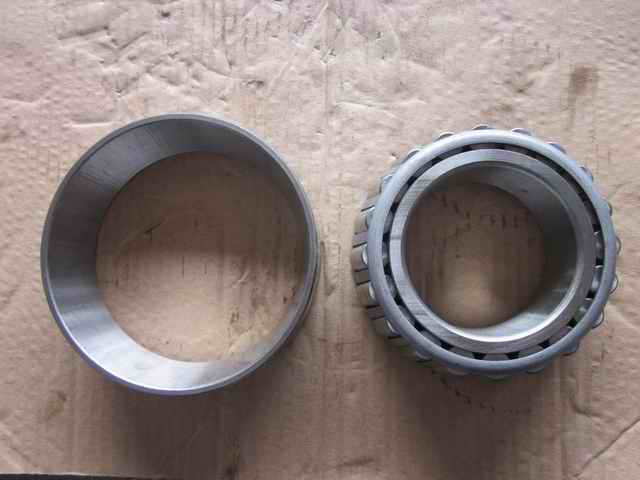 External bearing of the hub; common to 3100-00010