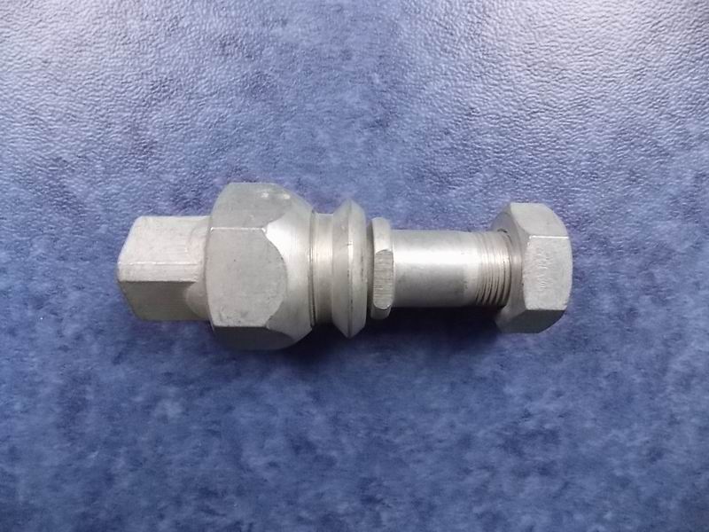 Rear wheel bolt nut Right