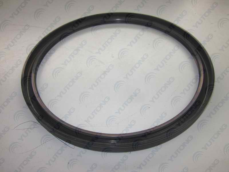 Oil seal inside the hub; inner diameter 184; outer diameter 208; thickness 16-2