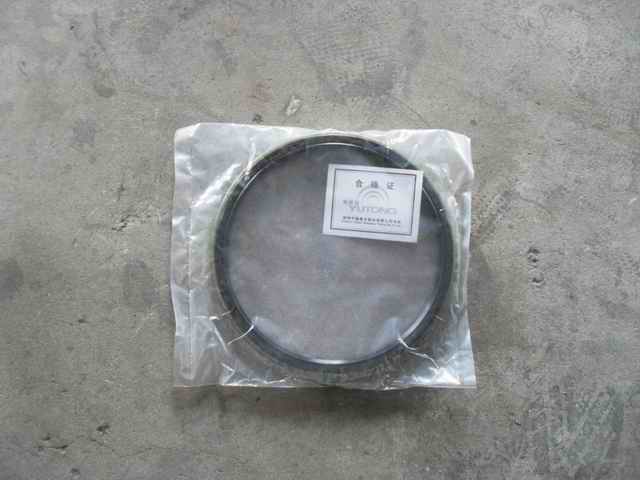 Hub oil seal; inner diameter 159; outer diameter 180; thickness 13