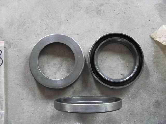 Посадочное место сальника ступицы-1