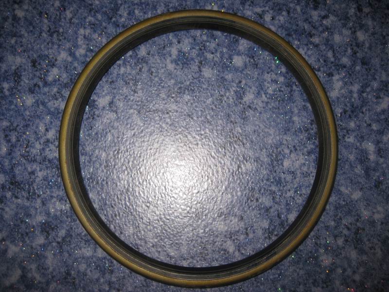 Wheel oil seal
