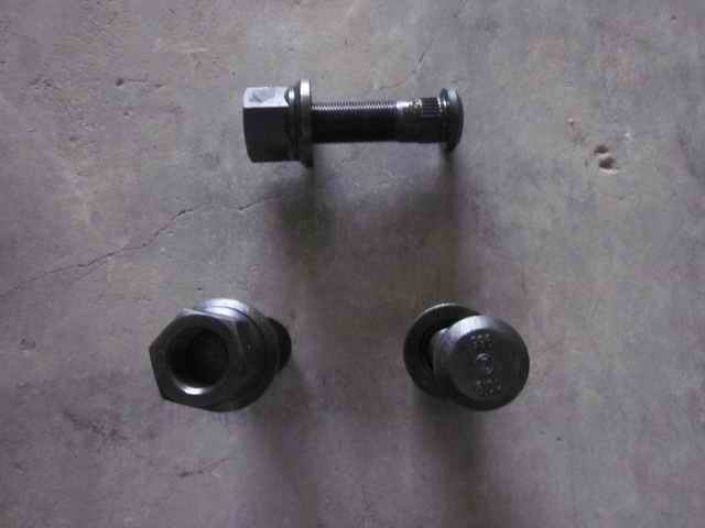 Wheel bolts and nut assembly