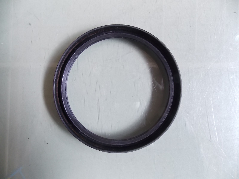 Rear wheel oil seal-2