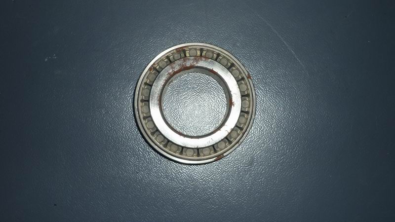 Rear wheel bearings-3