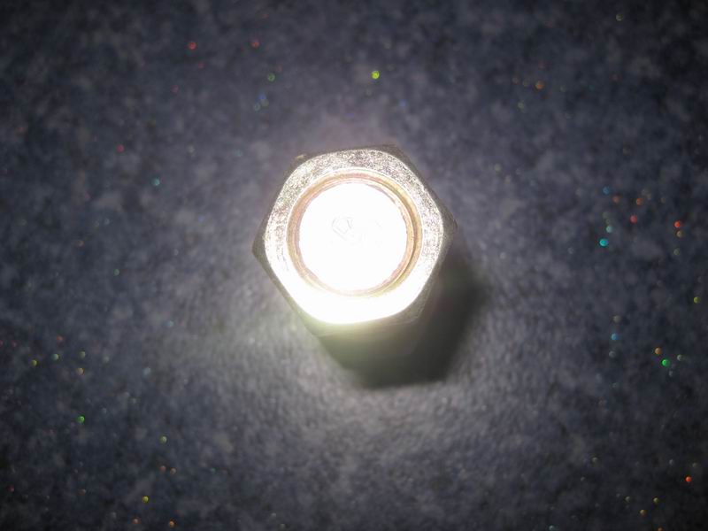Right wheel bolt nut-1