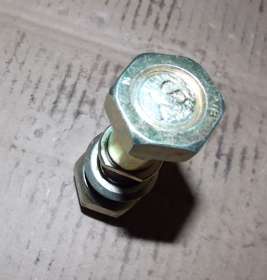 Left wheel bolt nut-2