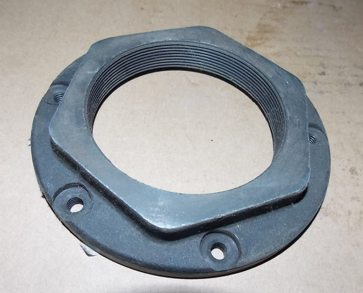 Регулировочная гайка подшипника ступицы-2