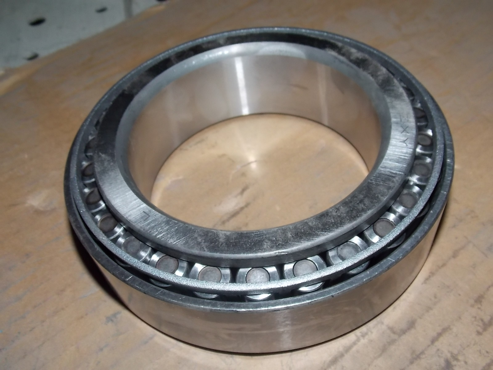 Rear hub outer bearing-2
