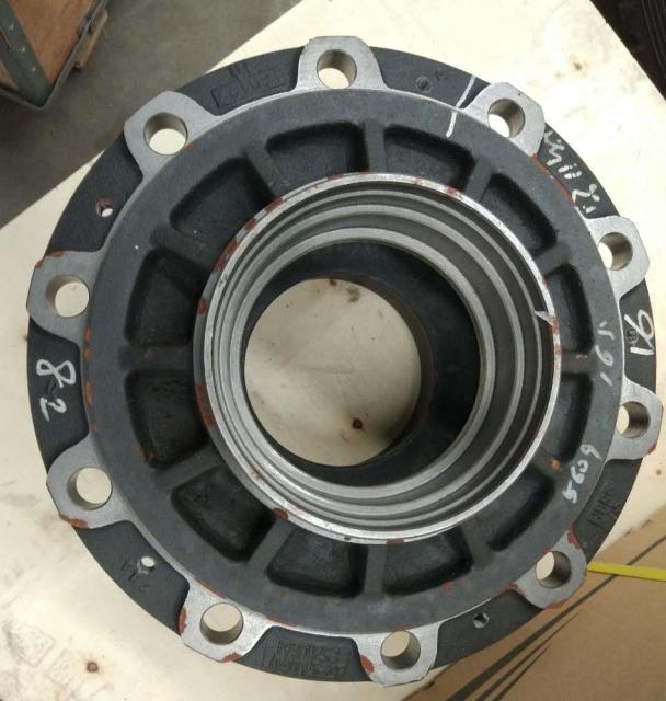 Rear wheel hub-3