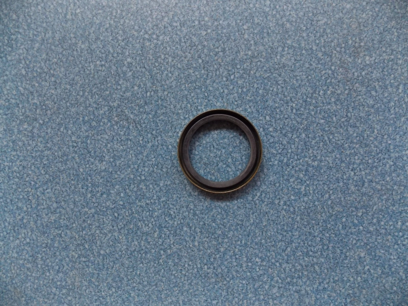 Half shaft oil seal-1