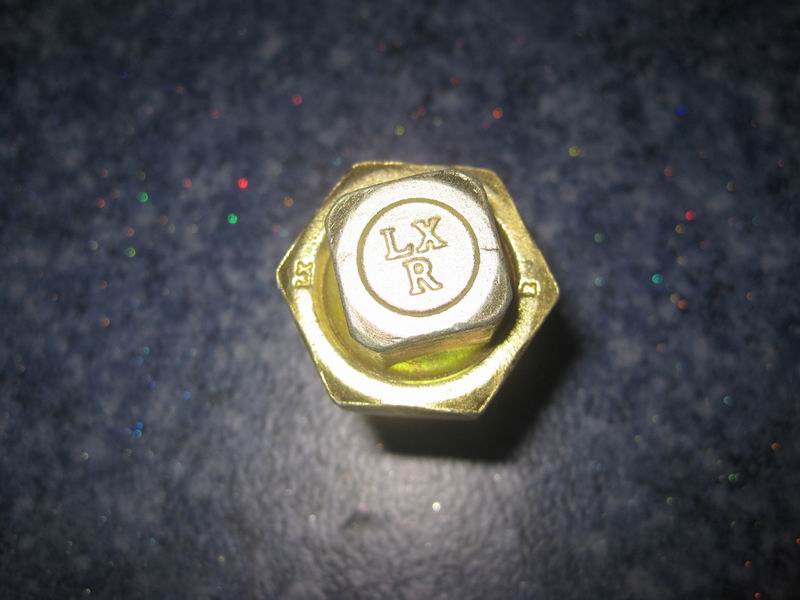 Right wheel bolt nut; consume inventory-1