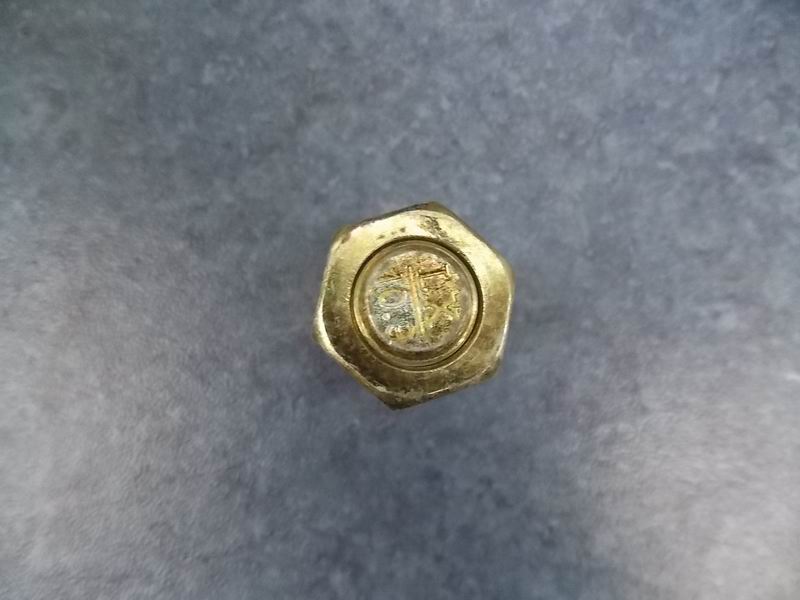 Wheel bolt nut-right; consume inventory-1