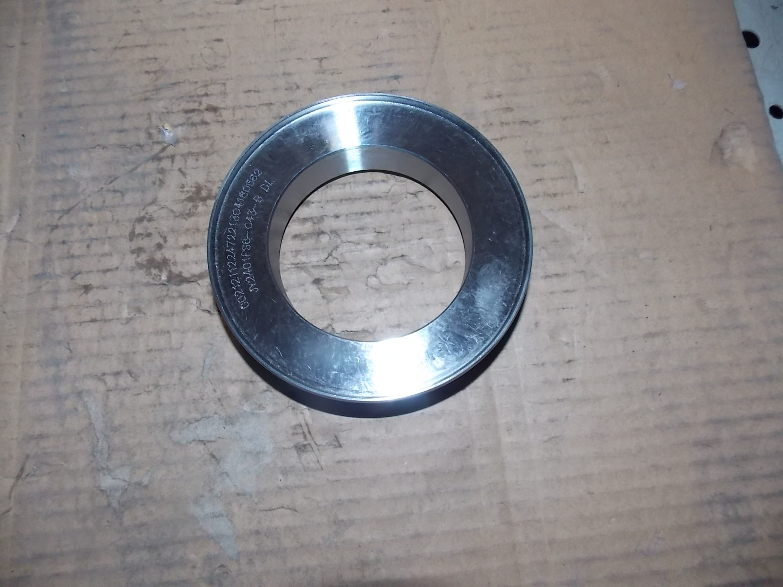 Rear hub inner oil seal seat ring; inner diameter 86; outer diameter 135; thickness 28-1