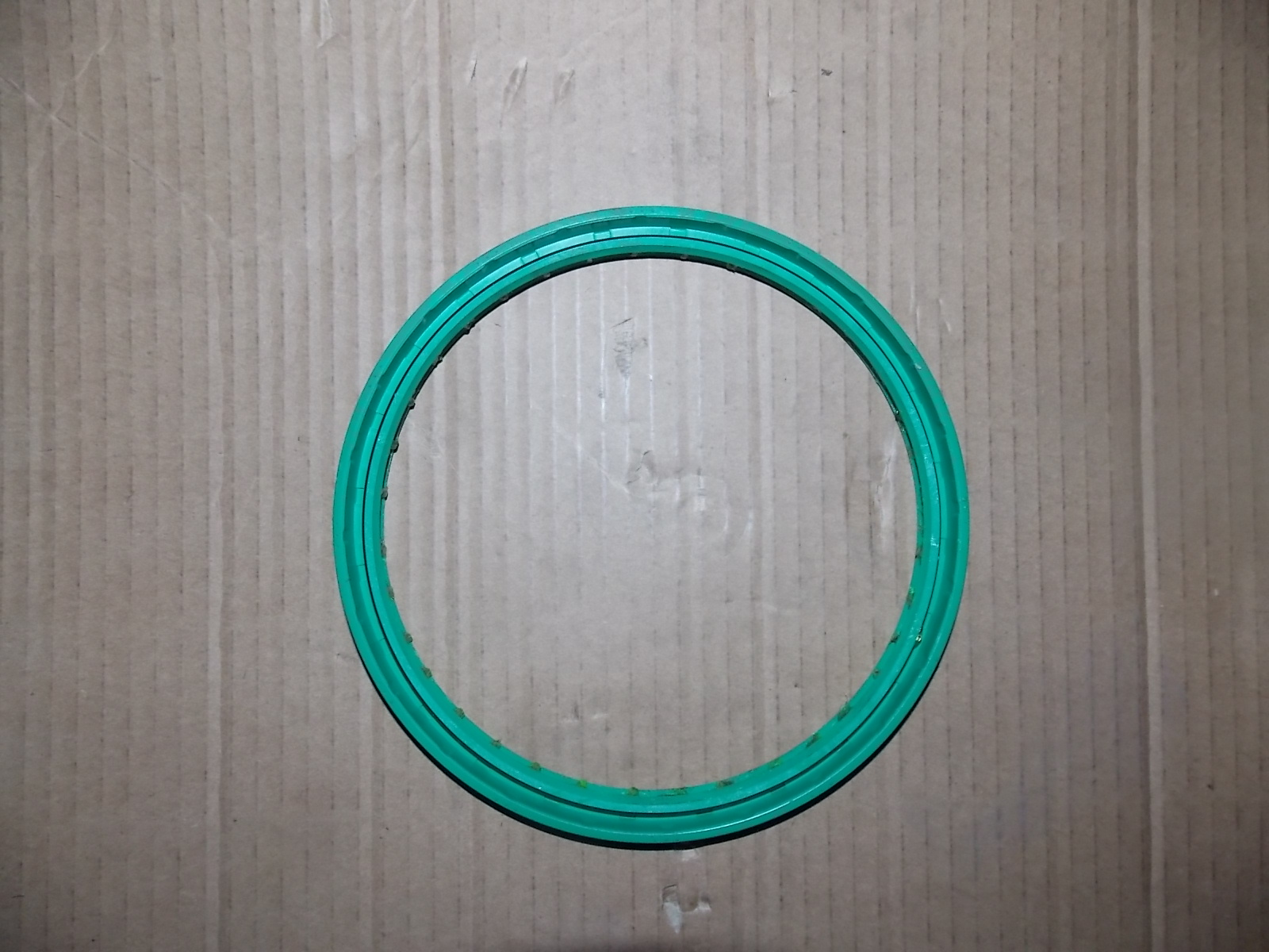 External oil seal of wheel hub (Φ160*Φ140*10)-1