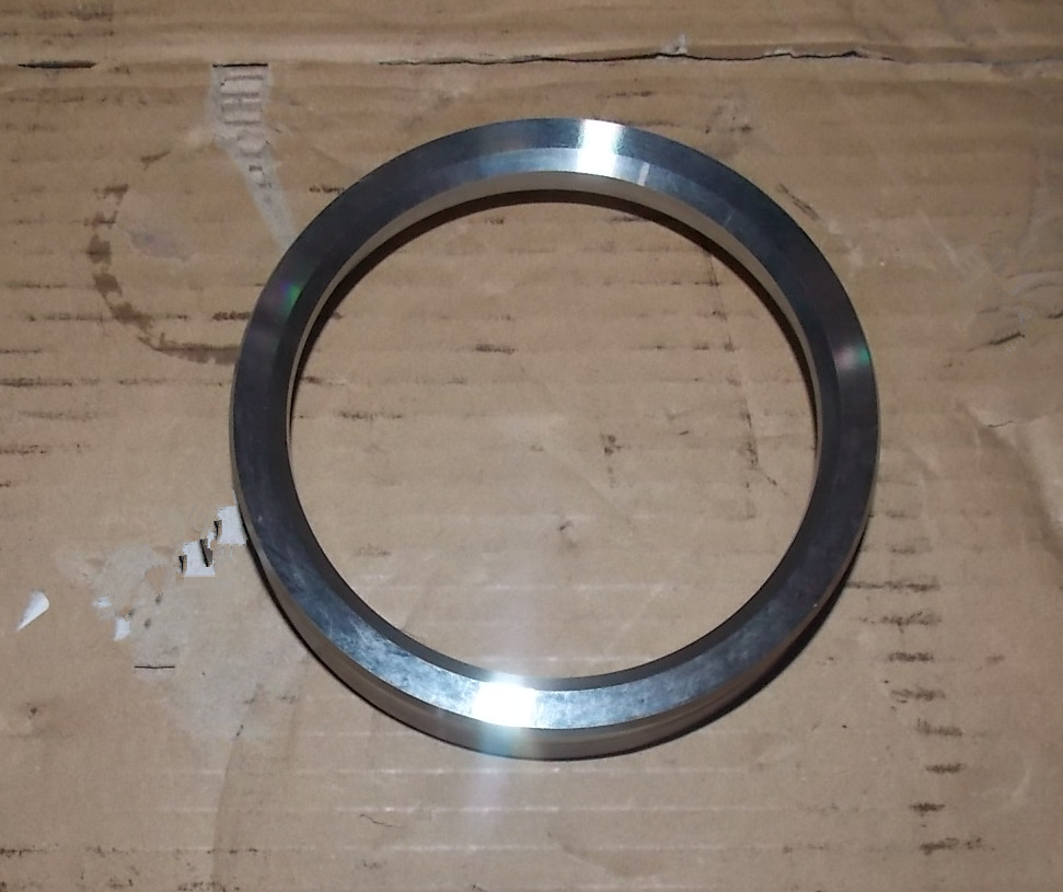 Rear oil seal seat (13T/Φ133.35*26.2)