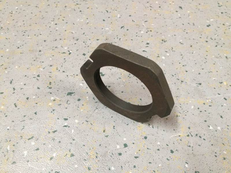 Rear wheel lock nut (M70*1.5, S=100)-1