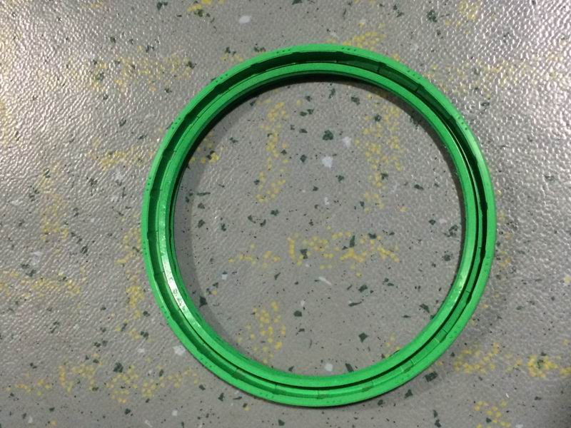 External oil seal of wheel hub (φ116*φ134*10)-1