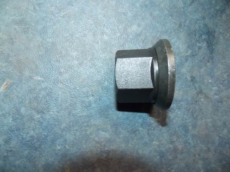 Wheel nuts-1