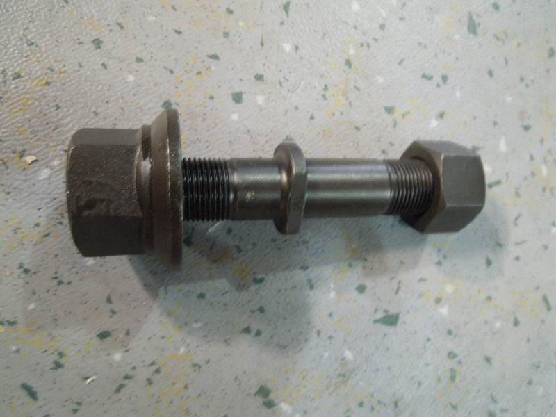 Wheel bolts and nut assembly; contains 3 pieces