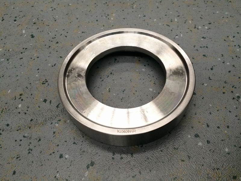 Гнездо заднего сальника (9. 5T , ж 150 * 28 )-2