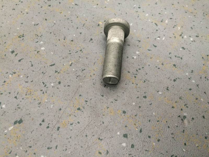 Wheel bolts; M22*1.5*75-1