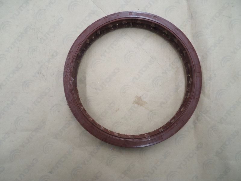 Hub oil seal-right; inner diameter 142.5/145; outer diameter 168; thickness 20