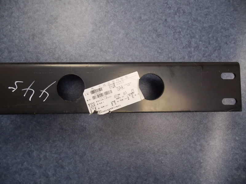 Кронштейн запасного колеса, задний-2