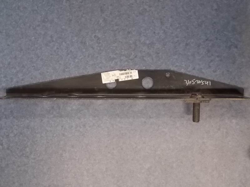 Задний кронштейн запасного колеса