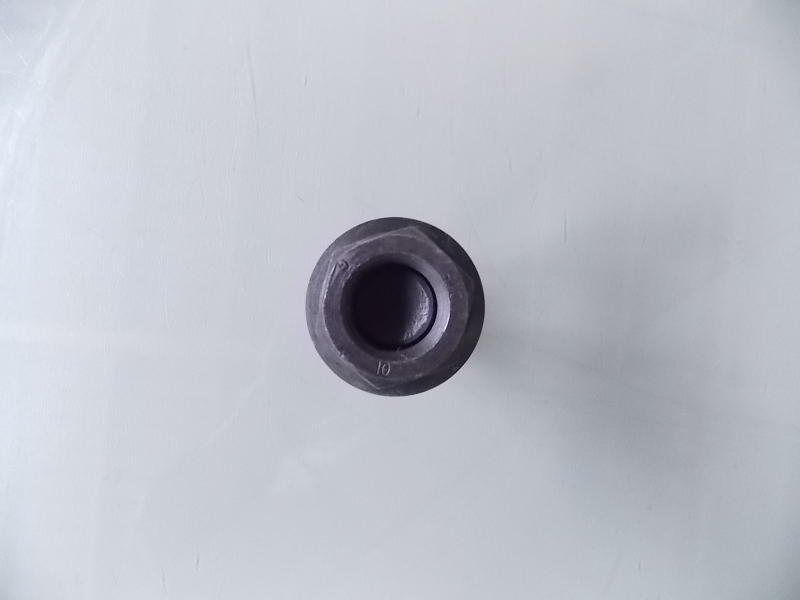 Колесные болты и гайки в сборе; включая 2 шт.-1