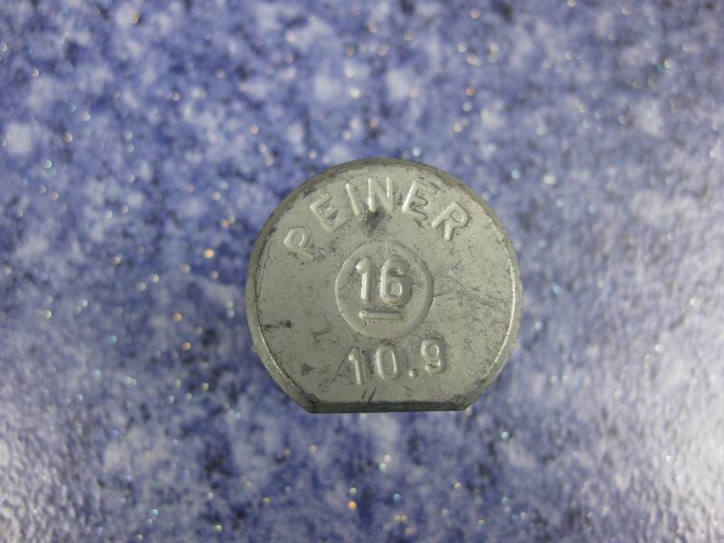 Wheel bolt; M22*1.5; can be replaced by 3104-01205-1