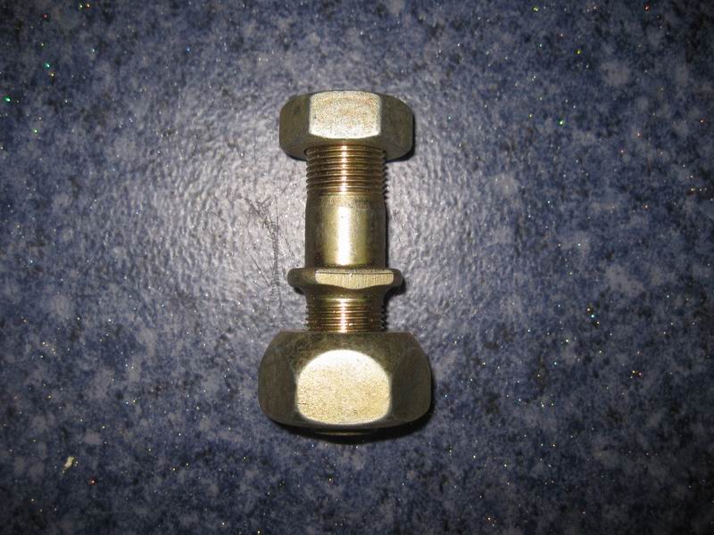 Wheel bolts (with nuts)-right; consume stock