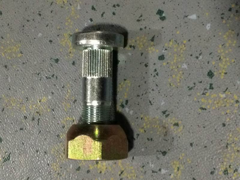 车轮螺栓及螺母总成-左;含2件