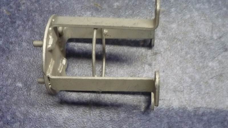 Rear nylon wheel cover bracket-1