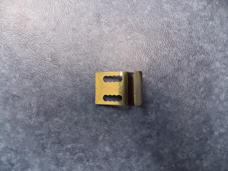 轮罩卡簧-1