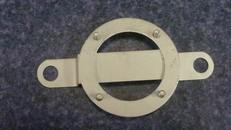 (D30) Full-width stainless steel wheel cover bracket (front axle)-1