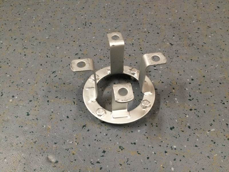 Wheel decorative cover bracket (rear axle)-1