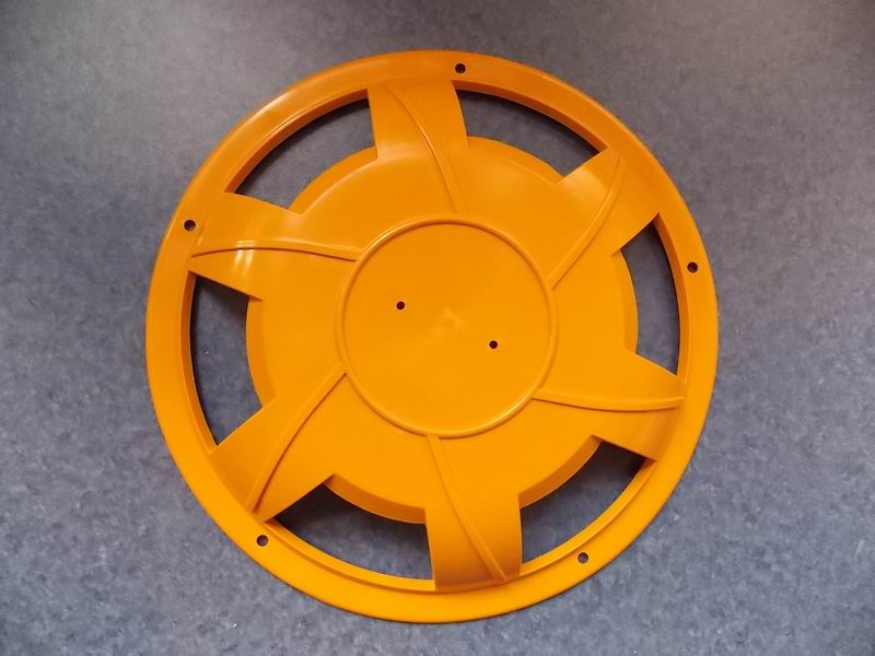 Нейлоновый чехол на колесо-1