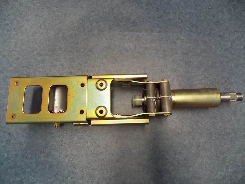 D Steering transmission cover MAN-2