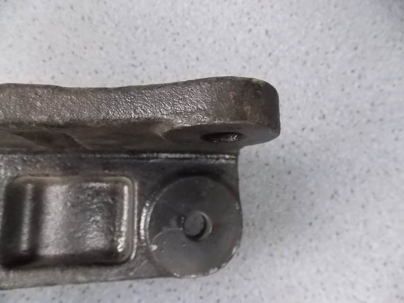 Кронштейн среднего коромысла-2