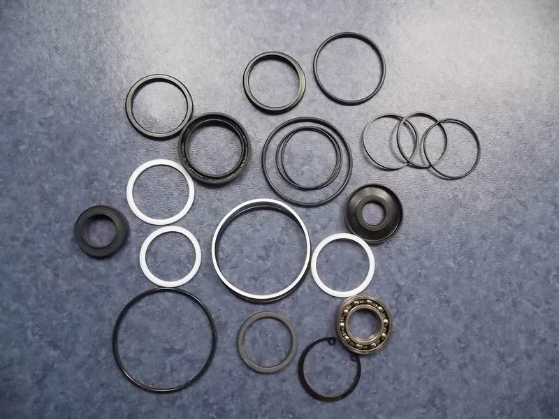 Ремкомплект рулевого устройства (помощь)