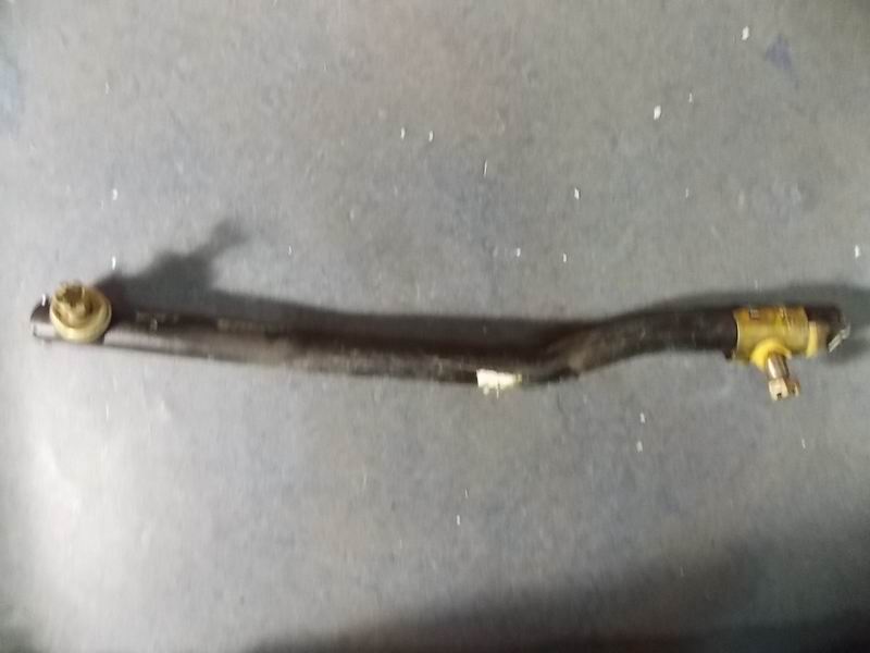 D Rear straight pull rod assembly