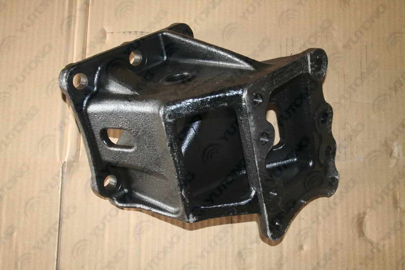 Рулевой кронштейн-1