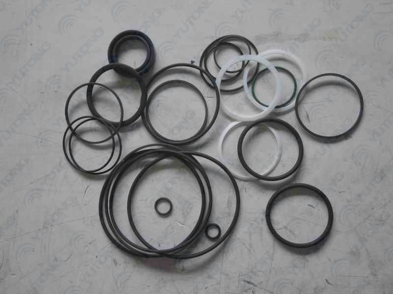 Steering device repair kit; 23 pieces included