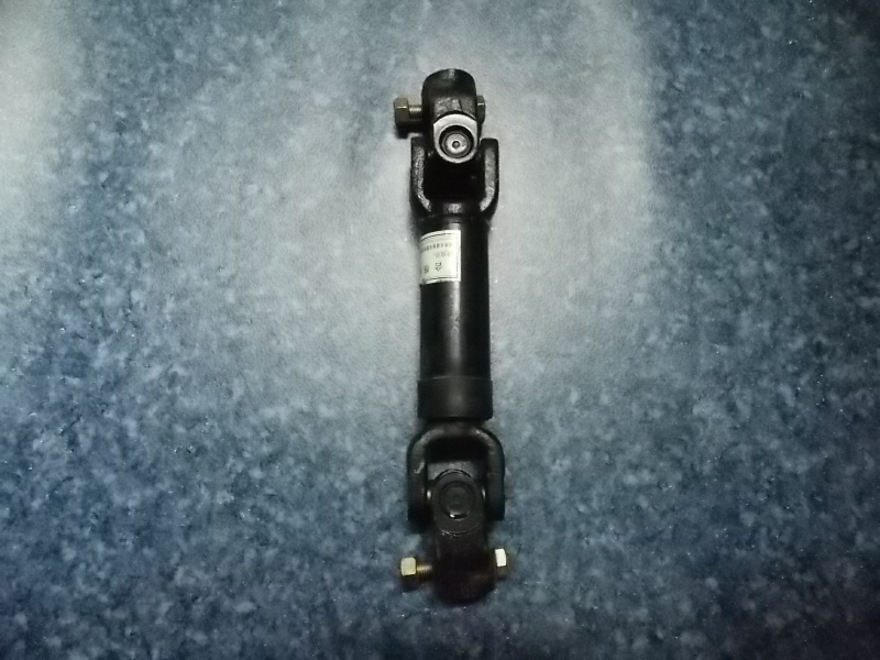 D Steering drive shaft (36 teeth at both ends, tooth diameters 25 and 20.5)