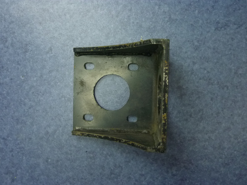 Угловой приводной кронштейн